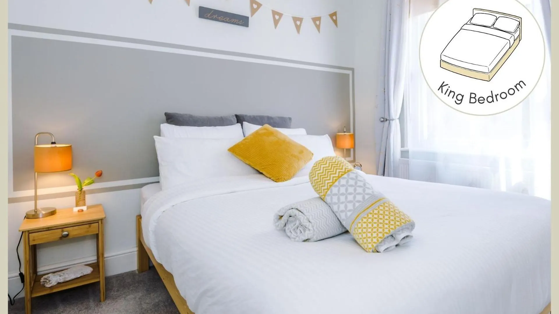 The Pause: Central Chester Retreat with Free Parking 0*,  United Kingdom