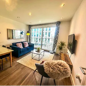  Apartment Fruittrees Serviced United Kingdom