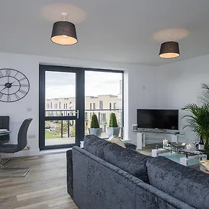  Apartment Tailored - De Havilland House United Kingdom